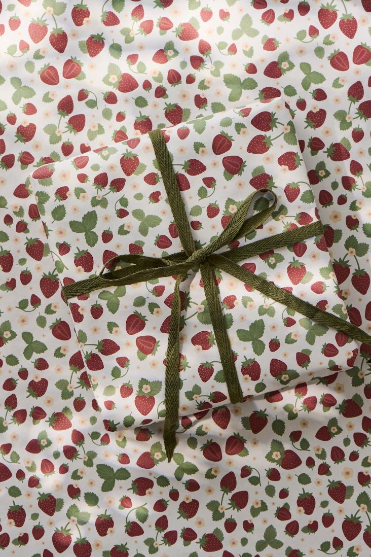 NEU: VORBESTELLEN: IM LAUFE DES JUNI LIEFERBAR: PAPIERROLLE ERDBEEREN - 1