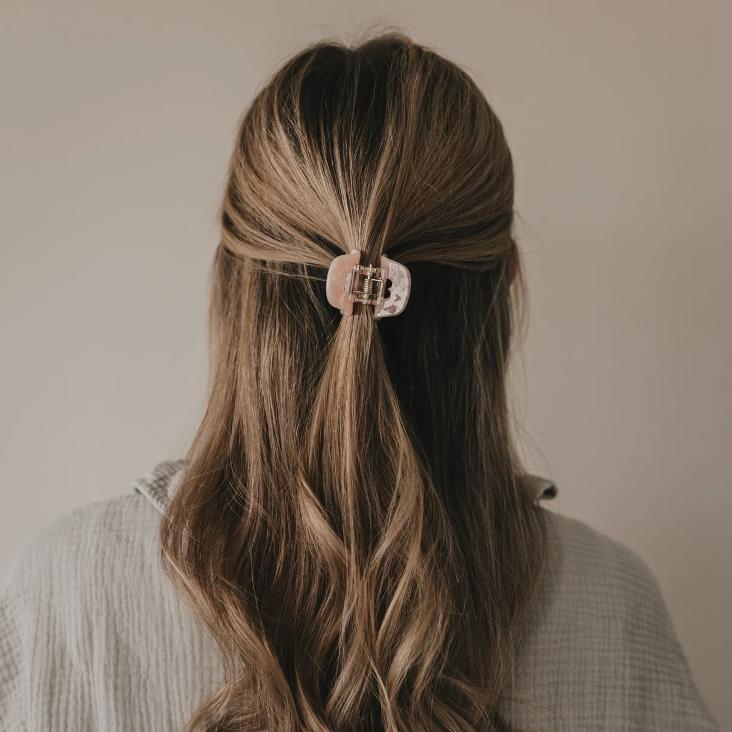 VORBESTELLEN: BALD LIEFERBAR: HAARSPANGE KLEIN HERZ BLUSH - 1
