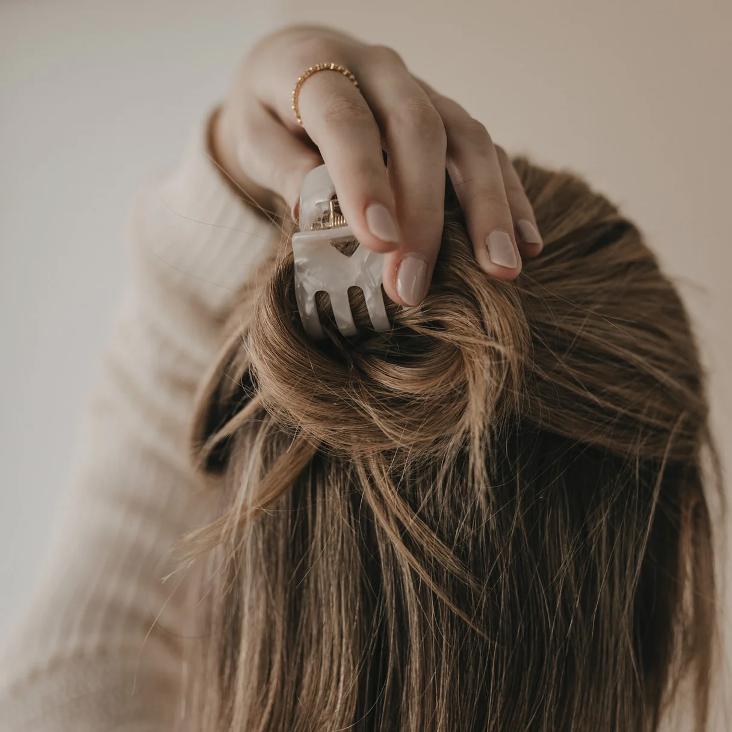 HAARSPANGE KLEIN HERZ ♡ PEARL - 4