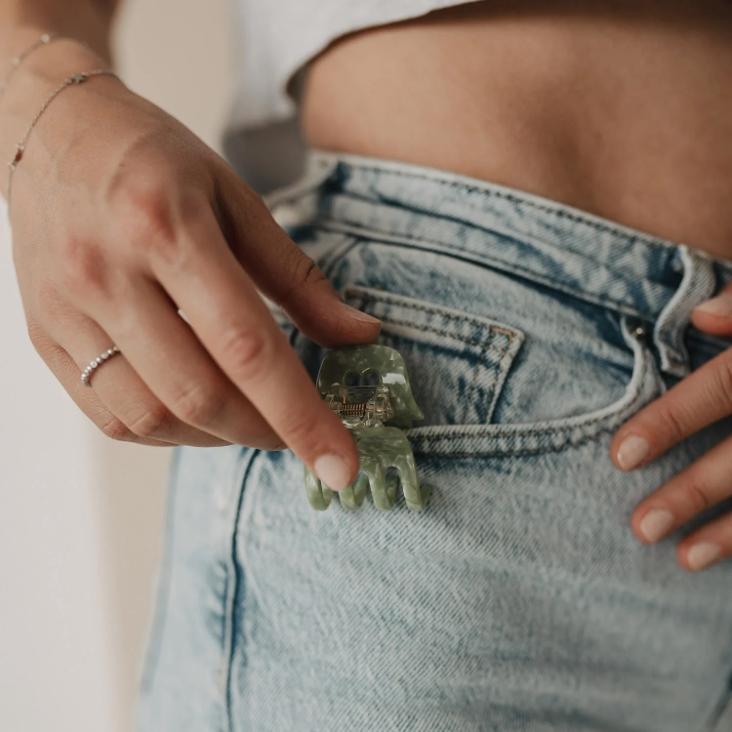 NEU: VORBESTELLEN: AB CA. 25.3 WIEDER LIEFERBAR: HAARSPANGE KLEIN HERZ ♡ JADE - 3