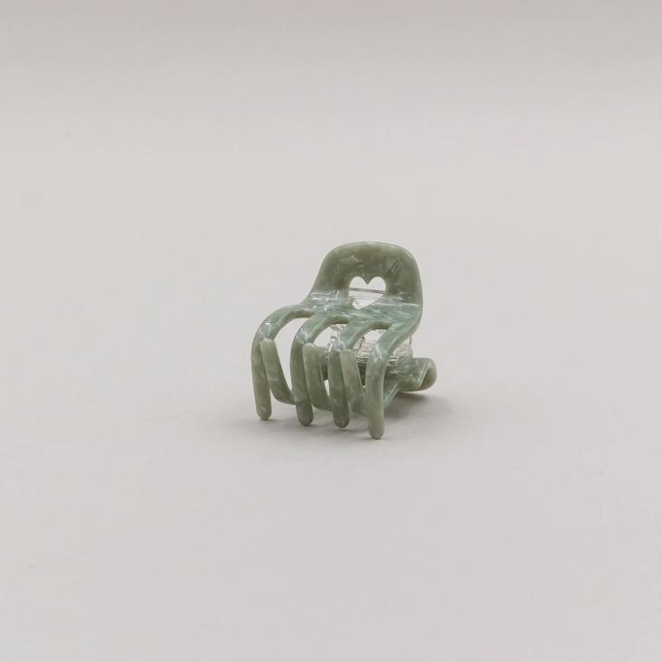 NEU: VORBESTELLEN: BALD WIEDER LIEFERBAR: HAARSPANGE KLEIN HERZ ♡ JADE - 1