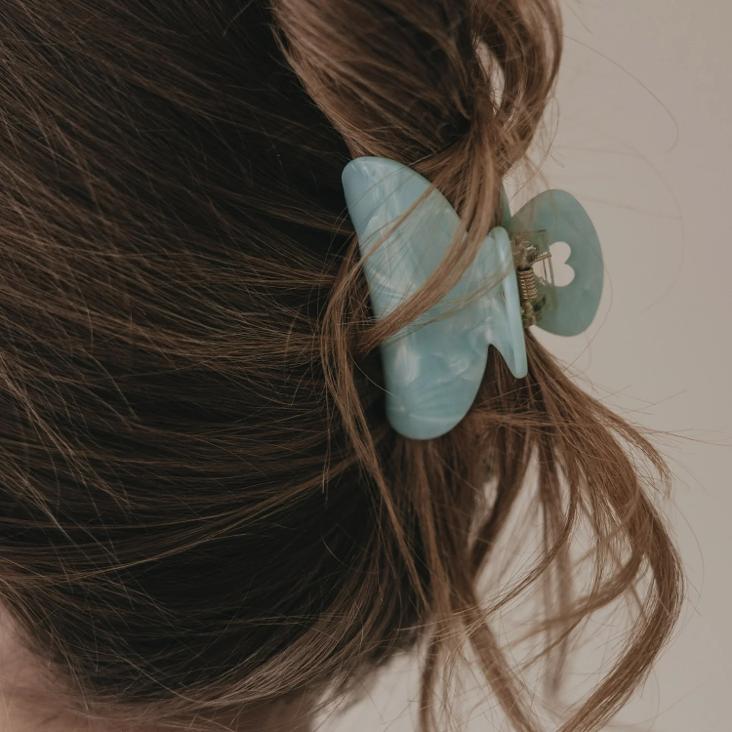 NEU: VORBESTELLEN: IM LAUFE VOM MAI LIEFERBAR: HAARSPANGE GROSS HERZ ♡ MINT