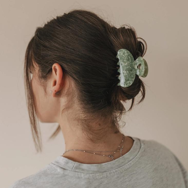 NEU: VORBESTELLEN: IM LAUFE VOM OKTOBER LIEFERBAR: HAARSPANGE GROSS HERZ JADE - 0