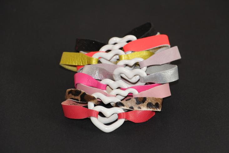 ARMBAND „HERZ“ SHINY GOLD (SOLANGE VORRAT REICHT) - 1