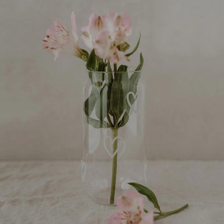 VORBESTELLEN: BALD WIEDER LIEFERBAR: HOHES TRINKGLAS HERZEN ♡ - 5