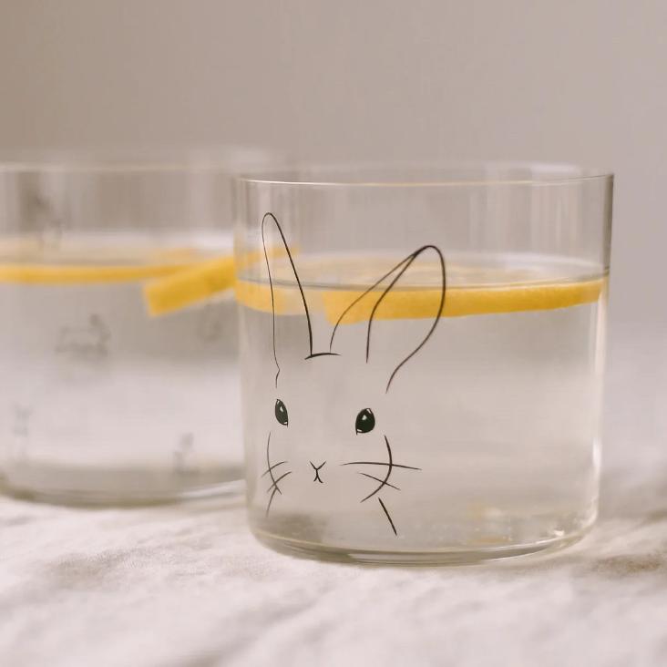 TRINKGLAS HASE SCHWARZ - 0