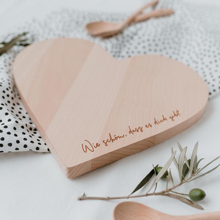 FRÜHSTÜCKSBRETT HERZ - 2