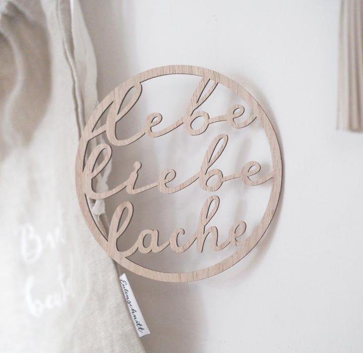 HOLZKRANZ LEBE LIEBE LACHE
