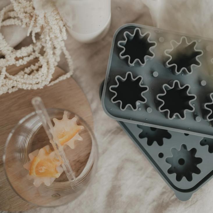 EISWÜRFELFORM BLUME