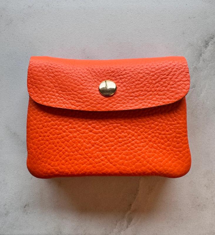 MÜNZETUI MIT REISSVERSCHLUSS ORANGE