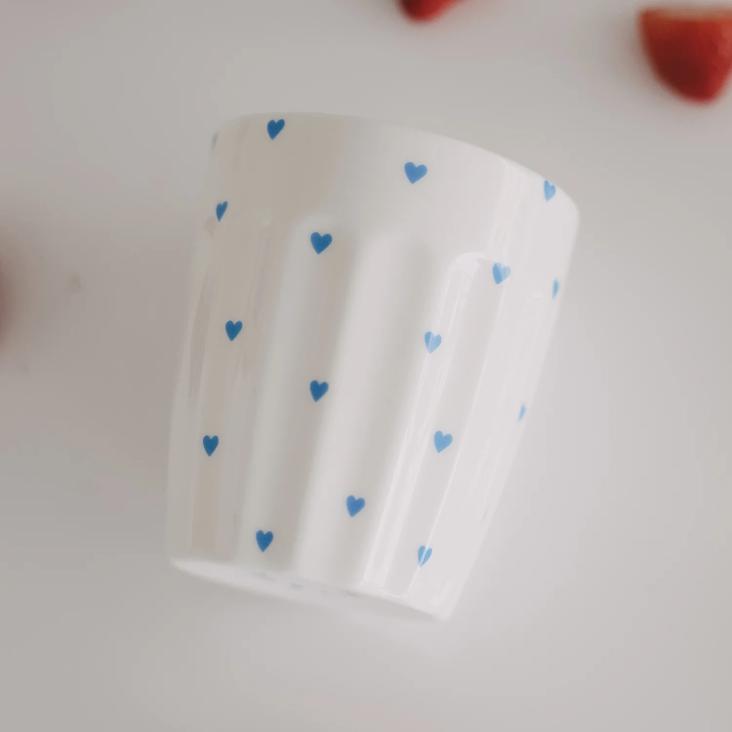 NEU: VORBESTELLEN: AB CA.10.5 LIEFERBAR: BECHER KLEINE HERZEN HELLBLAU ♡ - 3