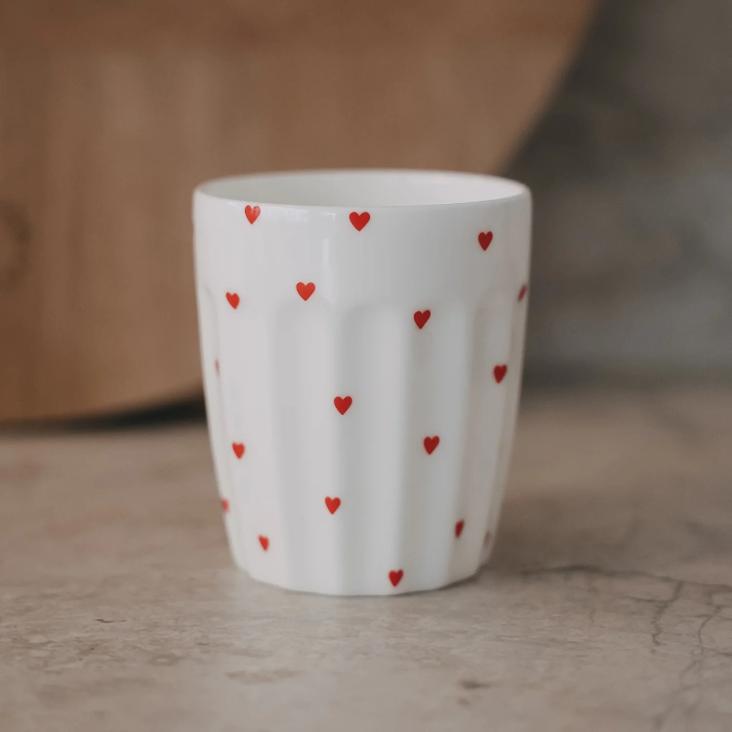 NEU: VORBESTELLEN: AB CA.10.5 LIEFERBAR: BECHER KLEINE HERZEN ROT ♡