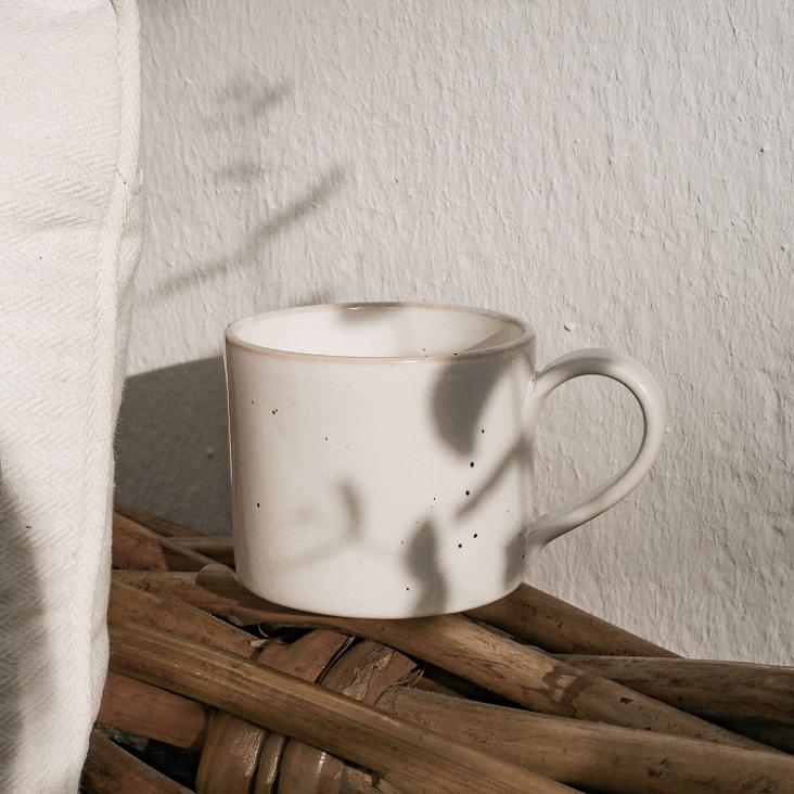 VORBESTELLEN: ANFANG SEPTEMBER LIEFERBAR: TASSE CALMA - 0
