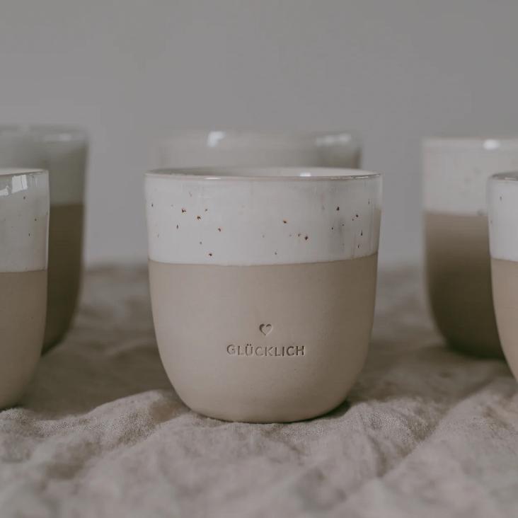 KLEINER BECHER GLÜCKLICH - 5