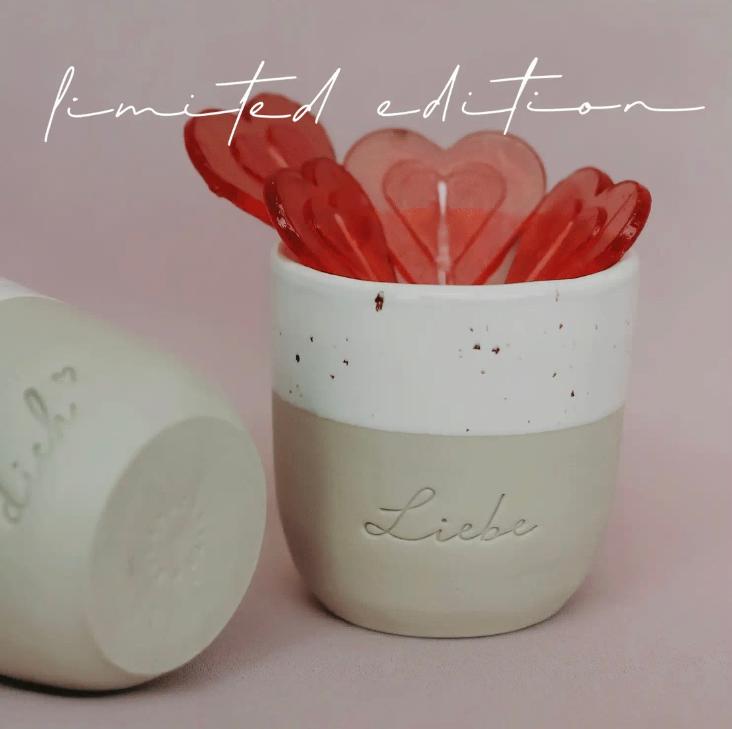 LIMITED EDITION: BECHER LIEBE