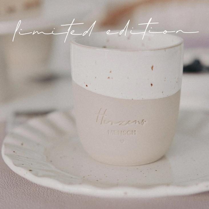 VORBESTELLEN: AB CA.6.3 LIEFERBAR: BECHER HERZENSMENSCH ♡ - 0