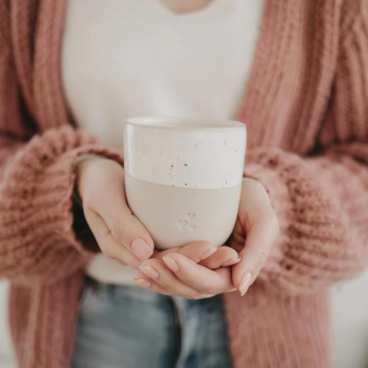 VORBESTELLEN: AB CA. 25.3 LIEFERBAR: BECHER HERZEN ♡ - 0