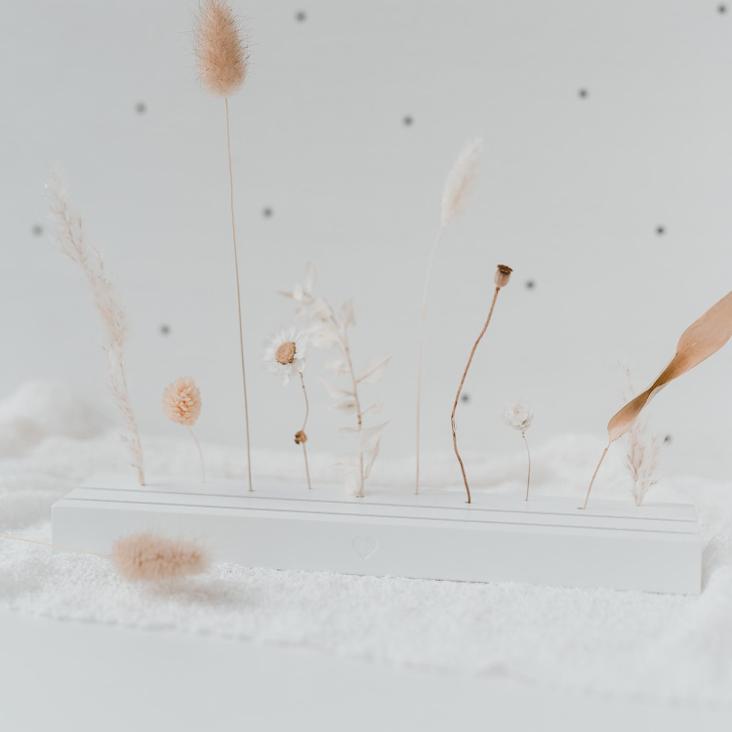 GR. KARTEN-UND BLUMENSTÄNDER WEISS (OHNE TROCKENBLUMEN) - 1