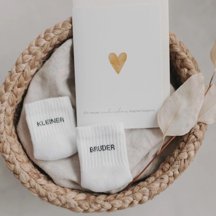 NEU: VORBESTELLEN IM LAUFE VOM OKTOBER LIEFERBAR: BABYSOCKEN KLEINER BRUDER - 5