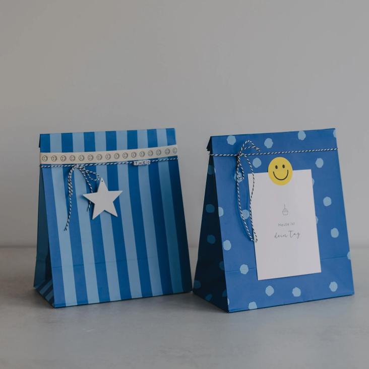 NEU: PAPIERTÜTEN STREIFEN UND PUNKTE BLAU M 6ER SET - 0