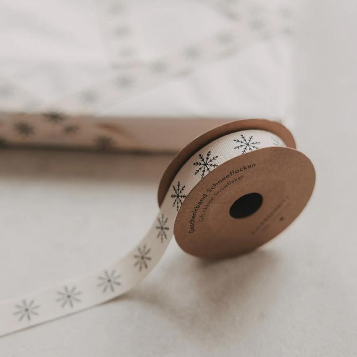 NEU: VORBESTELLEN: GESCHENKBAND 5m SCHNEEFLOCKE / LIEFERBAR CA.MITTE OKTOBER